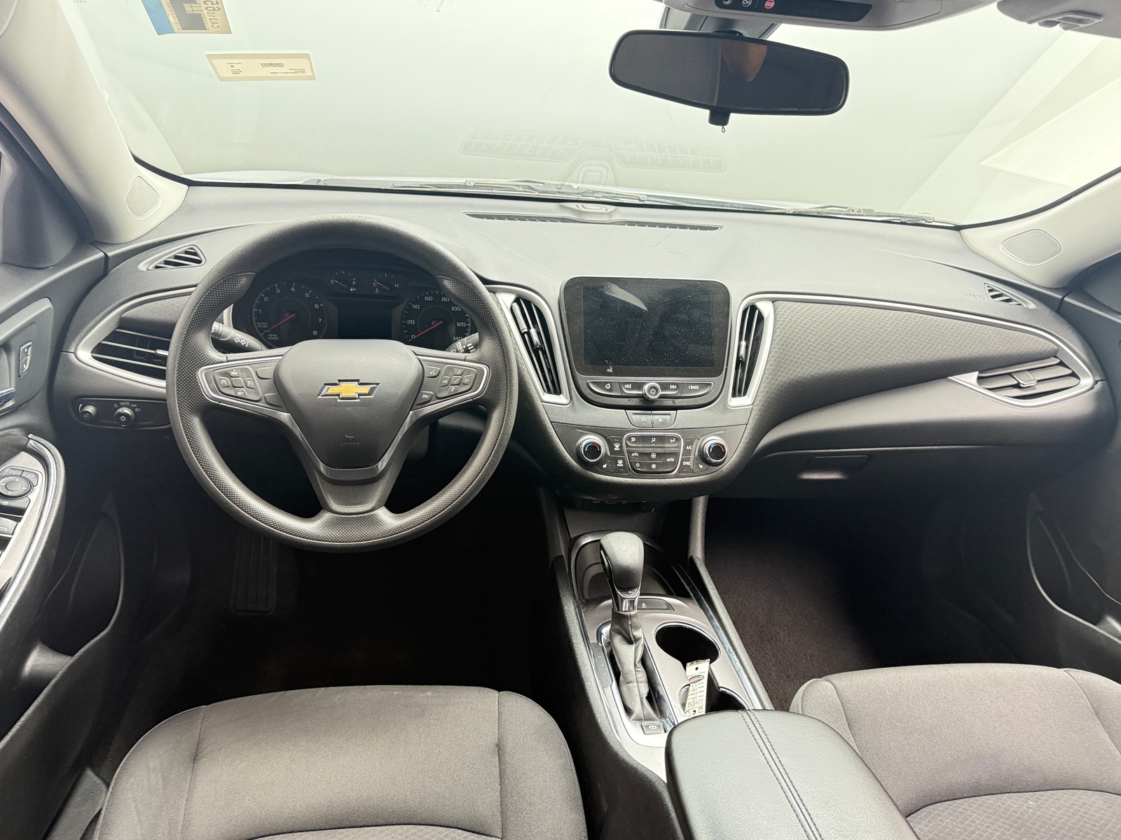 Thumbnail: 2022 Chevrolet Malibu - 3