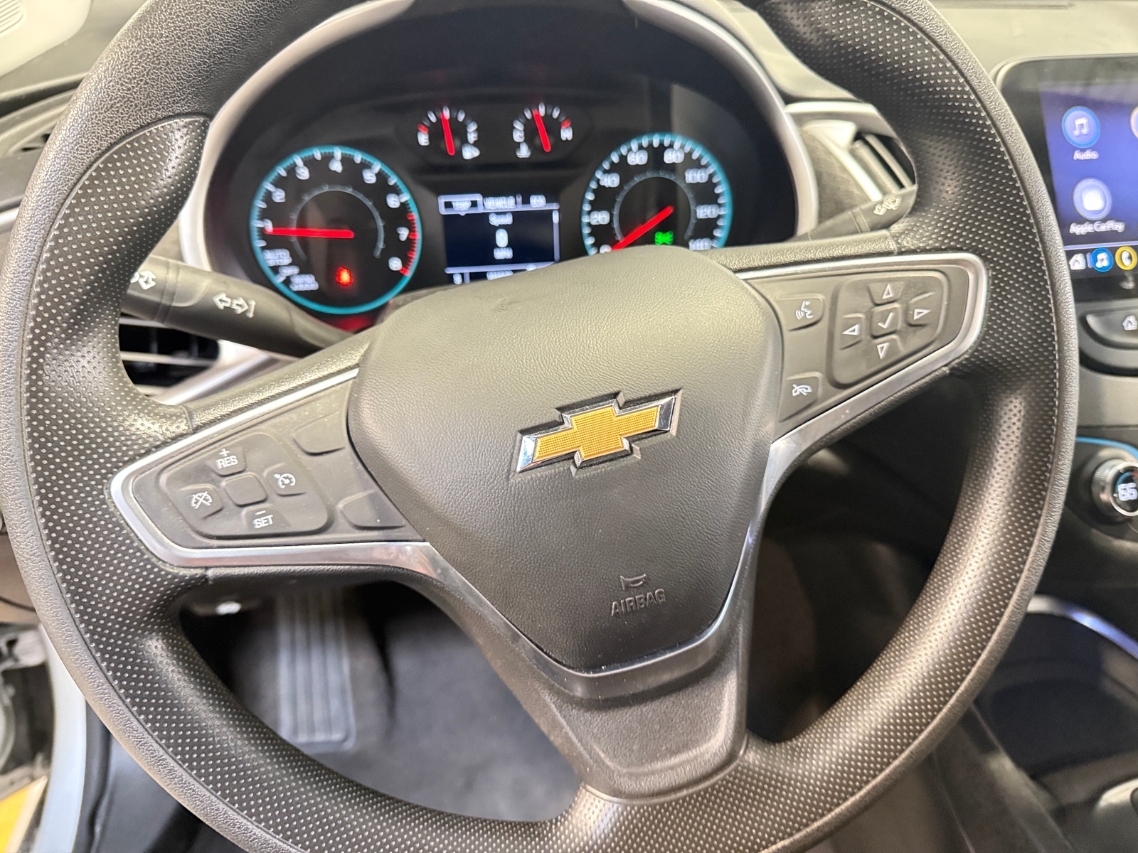 Thumbnail: 2022 Chevrolet Malibu - 5