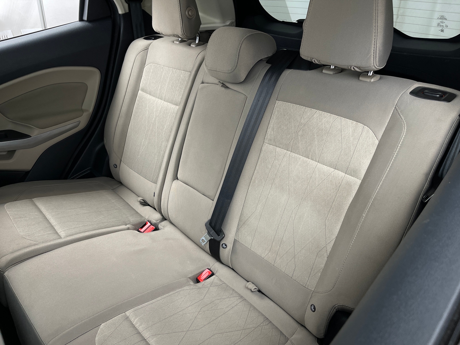 Thumbnail: 2018 Ford EcoSport - 6