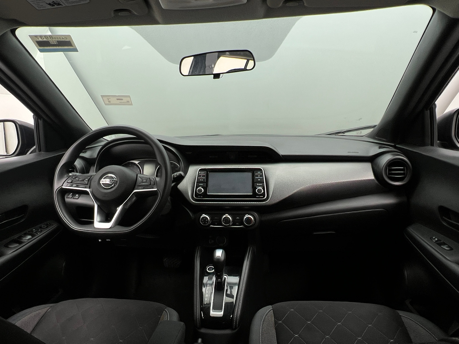 Thumbnail: 2019 Nissan Kicks - 3