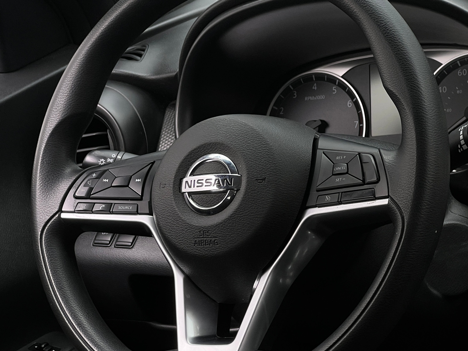 Thumbnail: 2019 Nissan Kicks - 5