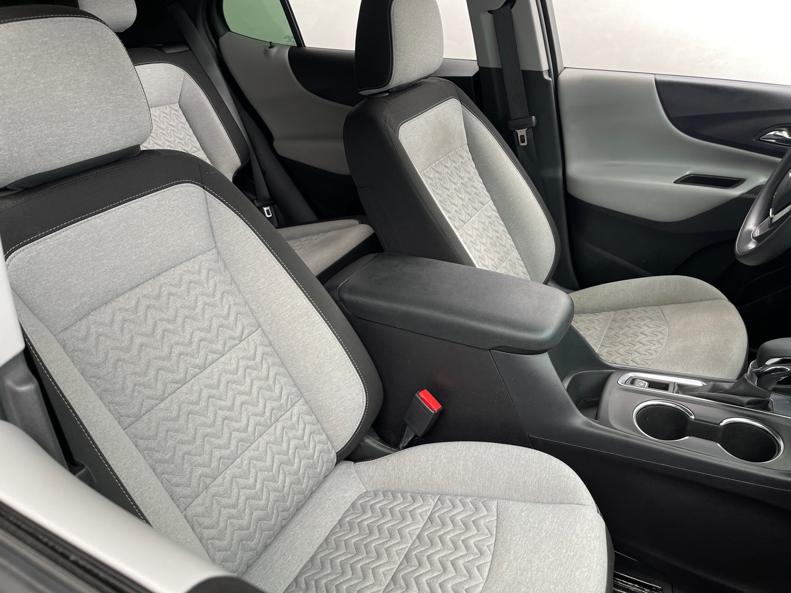 Thumbnail: 2024 Chevrolet Equinox - 2