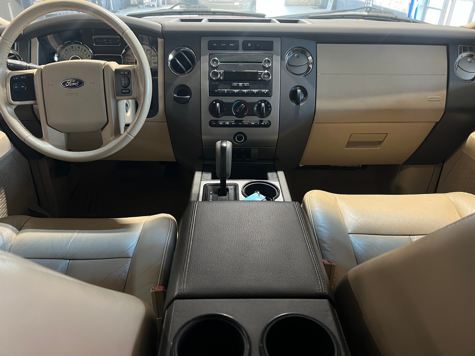 Thumbnail: 2014 Ford Expedition - 2
