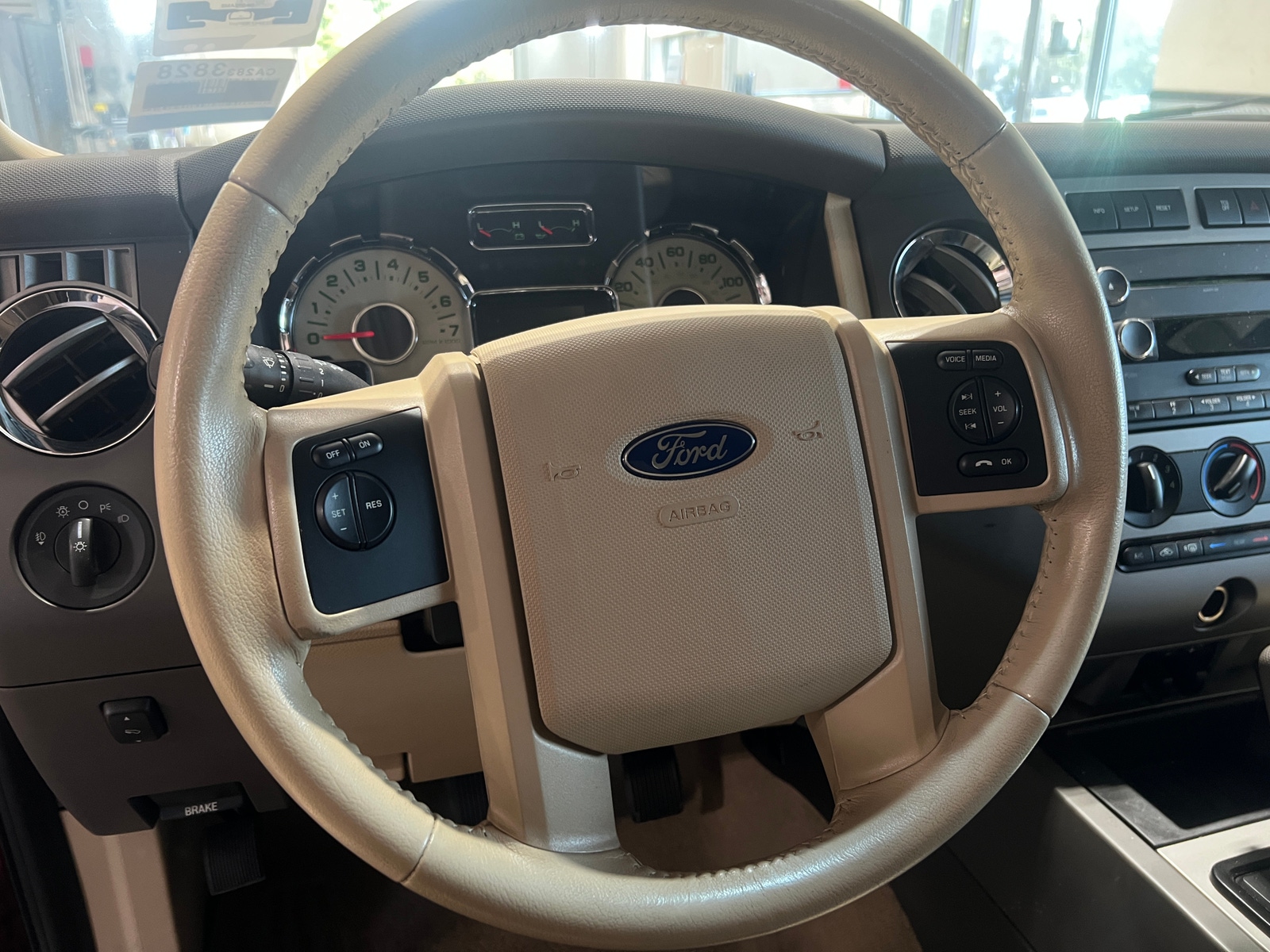 Thumbnail: 2014 Ford Expedition - 4
