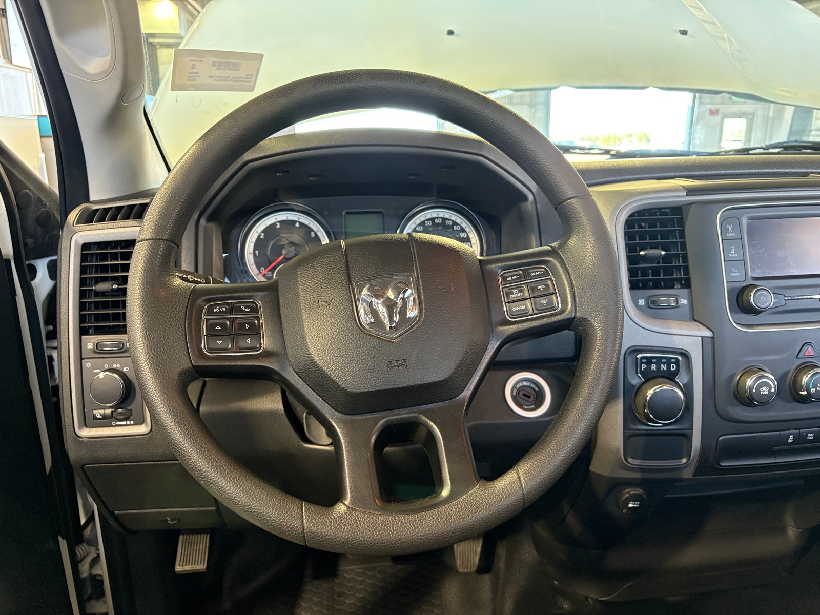 Thumbnail: 2023 RAM 1500 Classic - 4