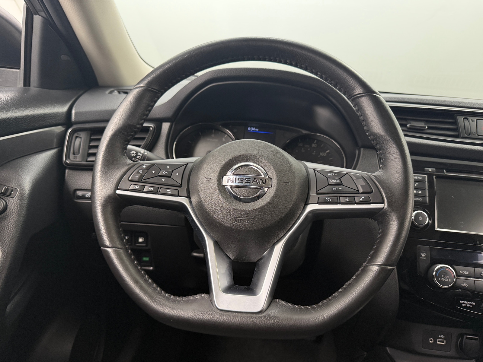 Thumbnail: 2018 Nissan Rogue - 5