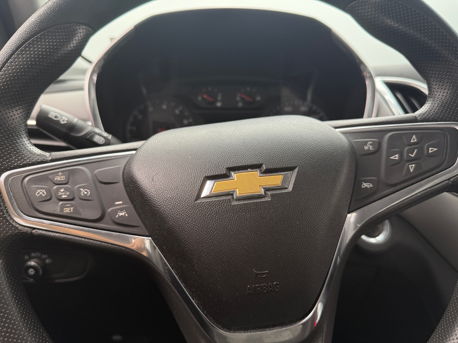 Thumbnail: 2020 Chevrolet Equinox - 5