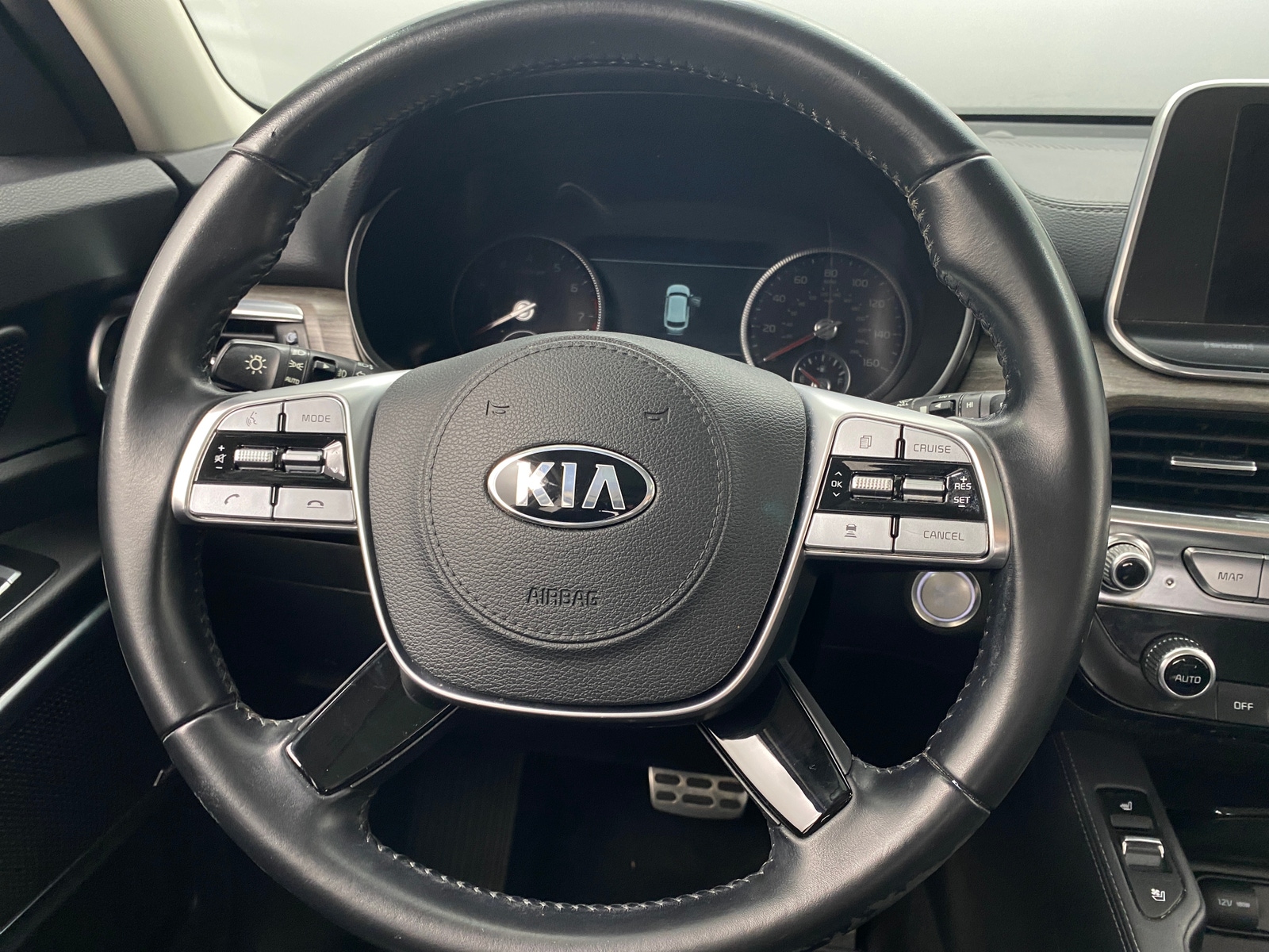 Thumbnail: 2020 Kia Telluride - 4