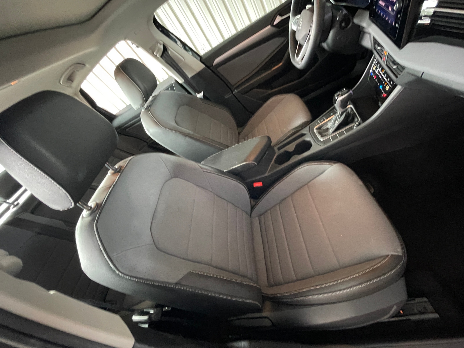 Thumbnail: 2025 Volkswagen Jetta - 2