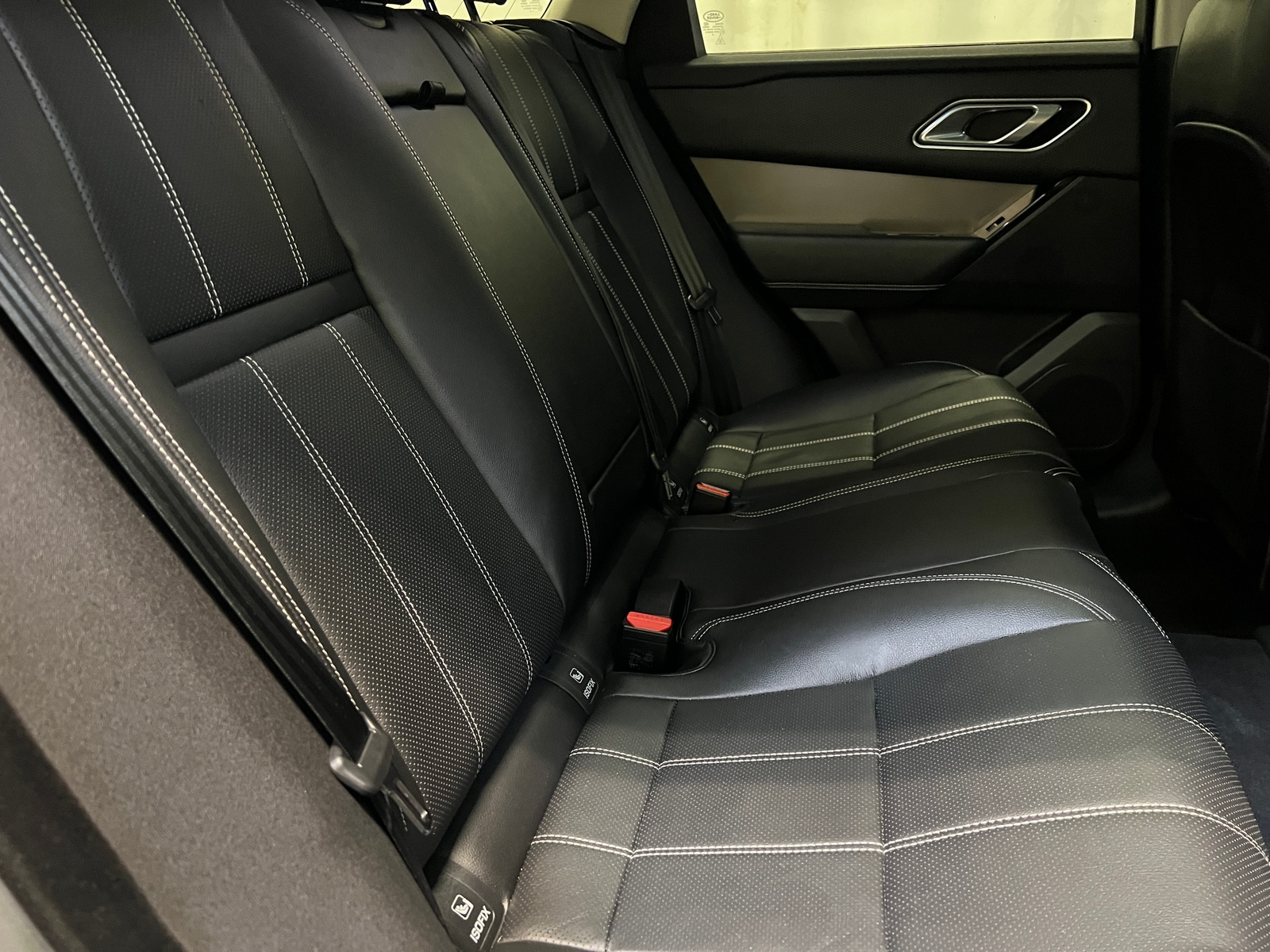 Thumbnail: 2018 Land Rover Range Rover Velar - 5