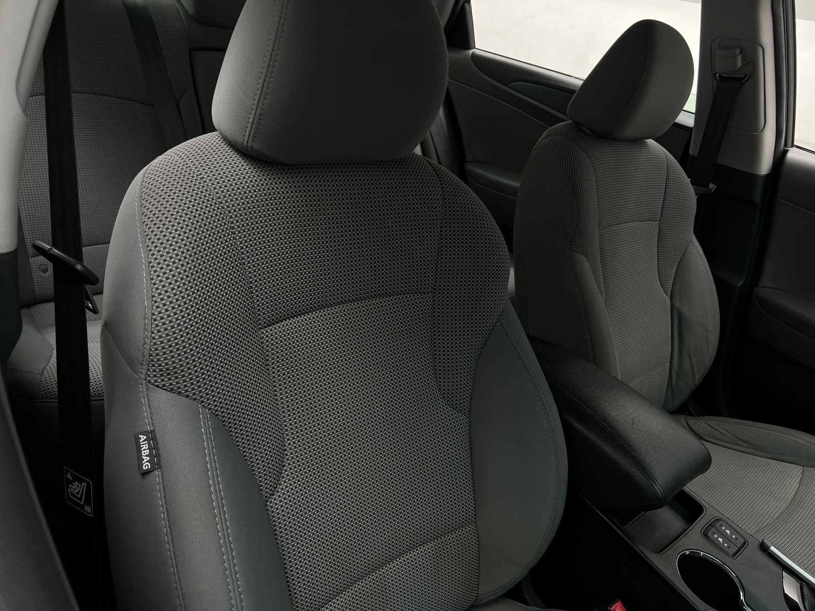 Thumbnail: 2014 Hyundai Sonata - 2