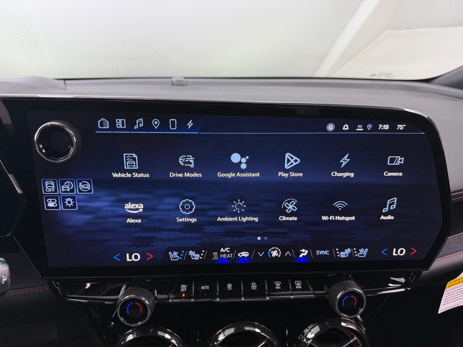 Thumbnail: 2024 Chevrolet Blazer EV - 4