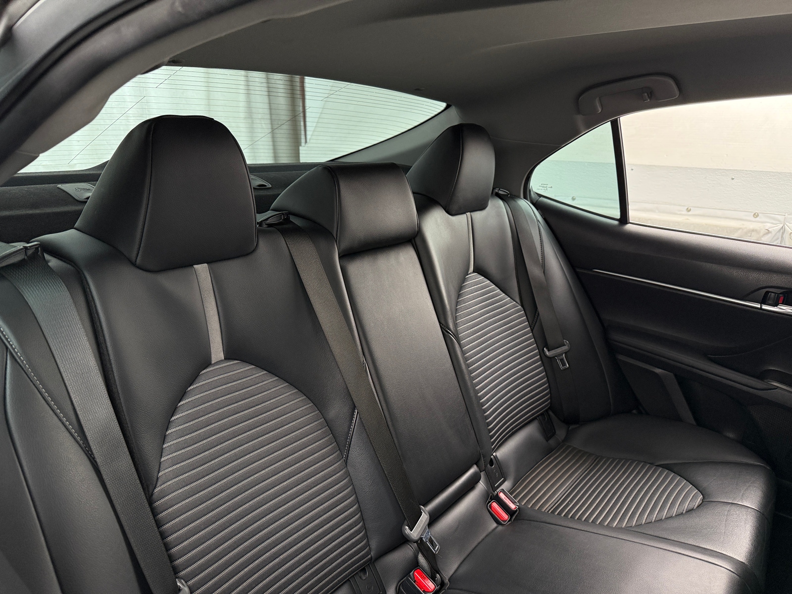 Thumbnail: 2021 Toyota Camry - 6