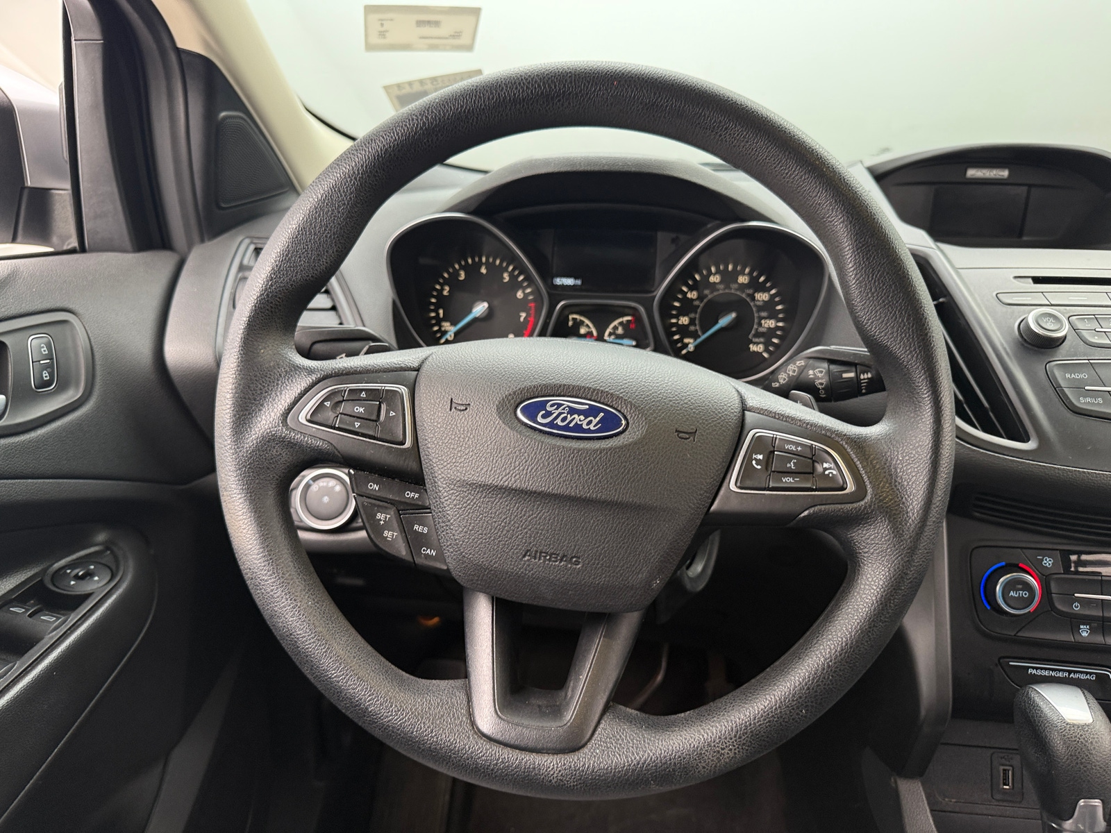 Thumbnail: 2017 Ford Escape - 5