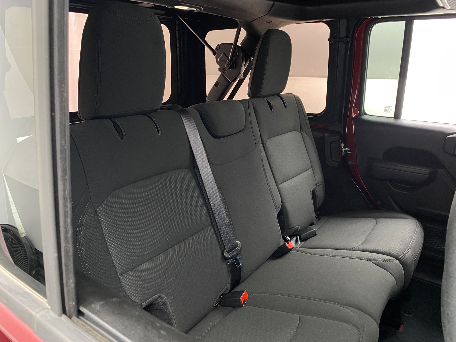 Thumbnail: 2022 Jeep Wrangler - 6