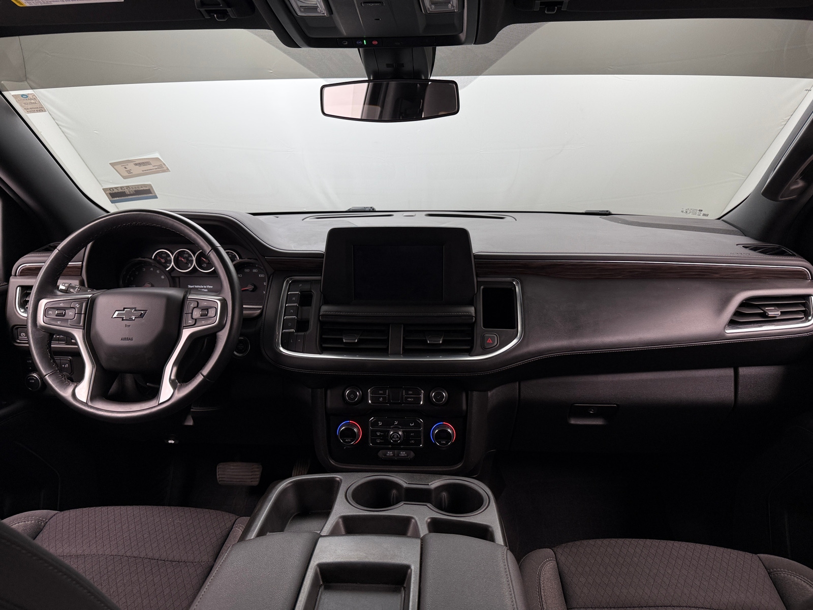 Thumbnail: 2022 Chevrolet Tahoe - 3