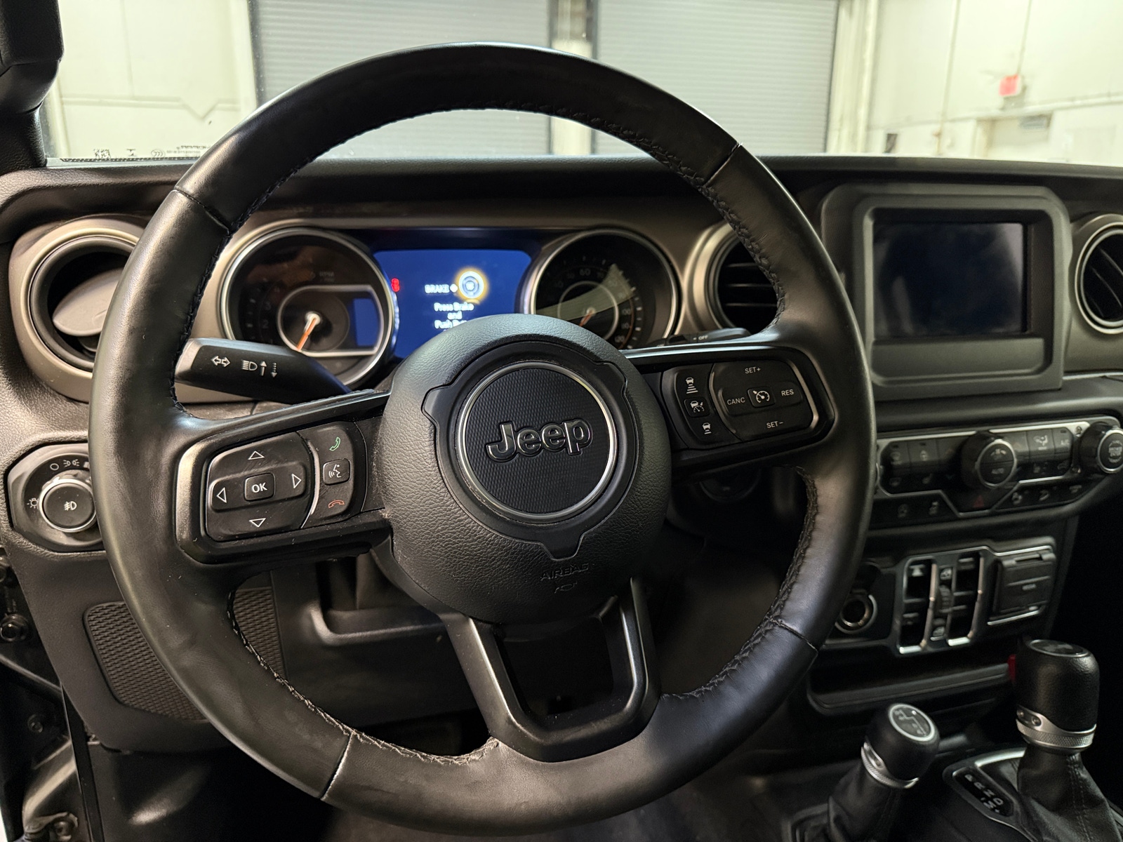 Thumbnail: 2020 Jeep Wrangler - 5
