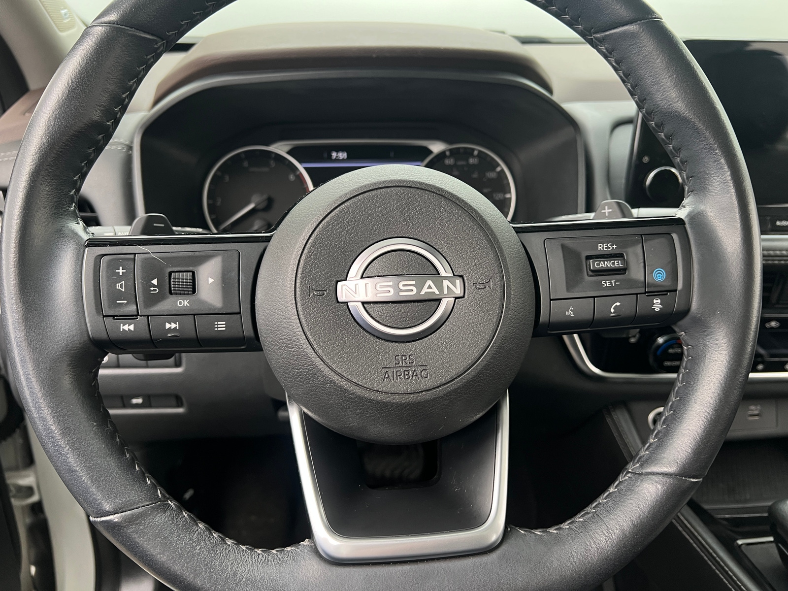 Thumbnail: 2023 Nissan Rogue - 4