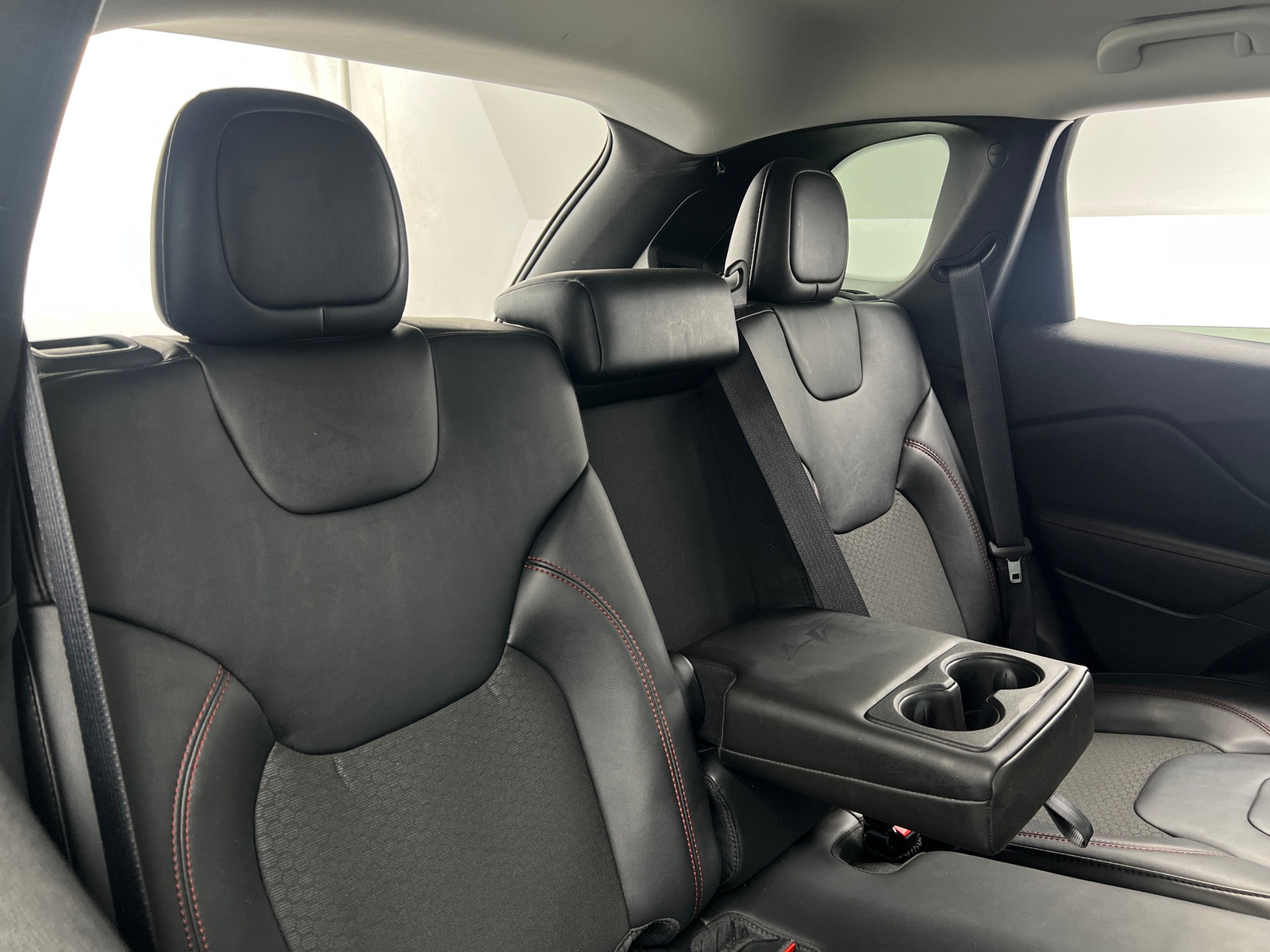 Thumbnail: 2021 Jeep Cherokee - 6