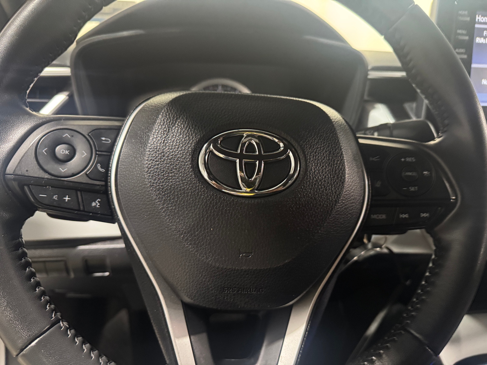 Thumbnail: 2022 Toyota Corolla - 5