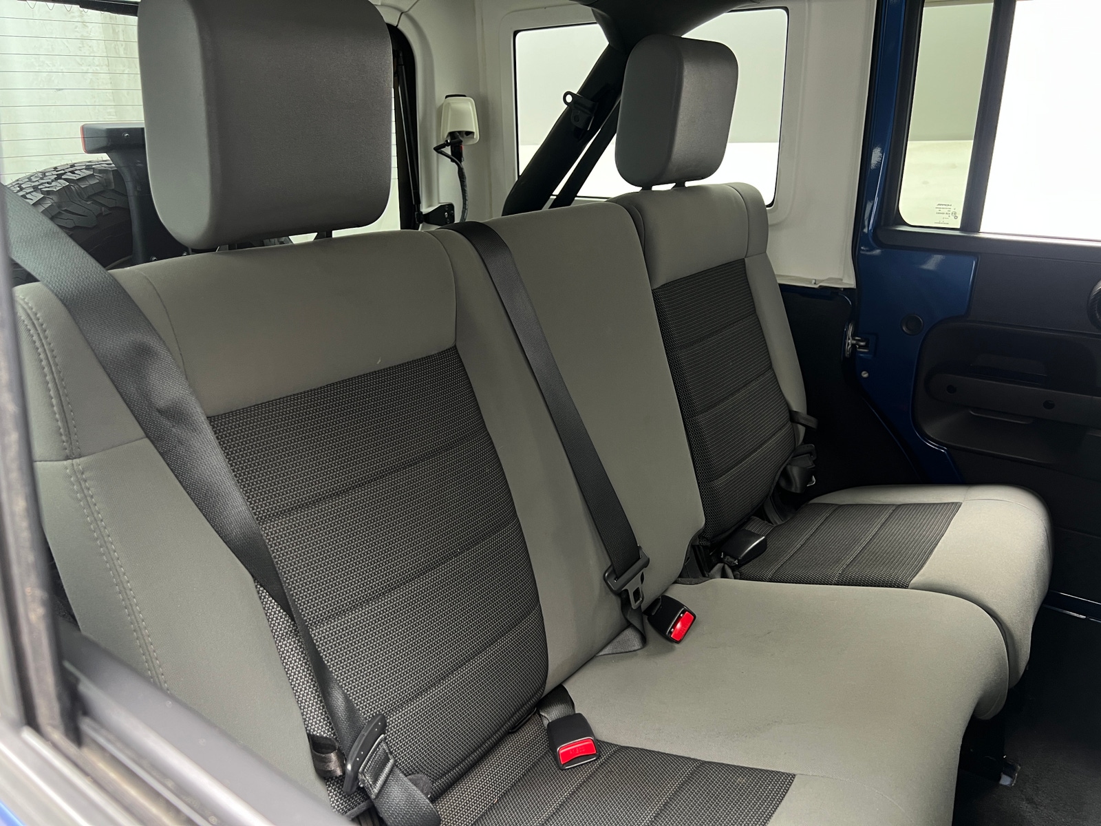 Thumbnail: 2010 Jeep Wrangler - 6