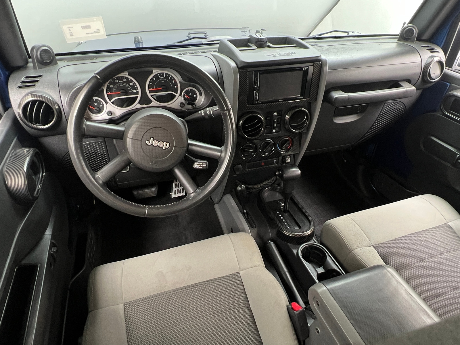 Thumbnail: 2010 Jeep Wrangler - 3