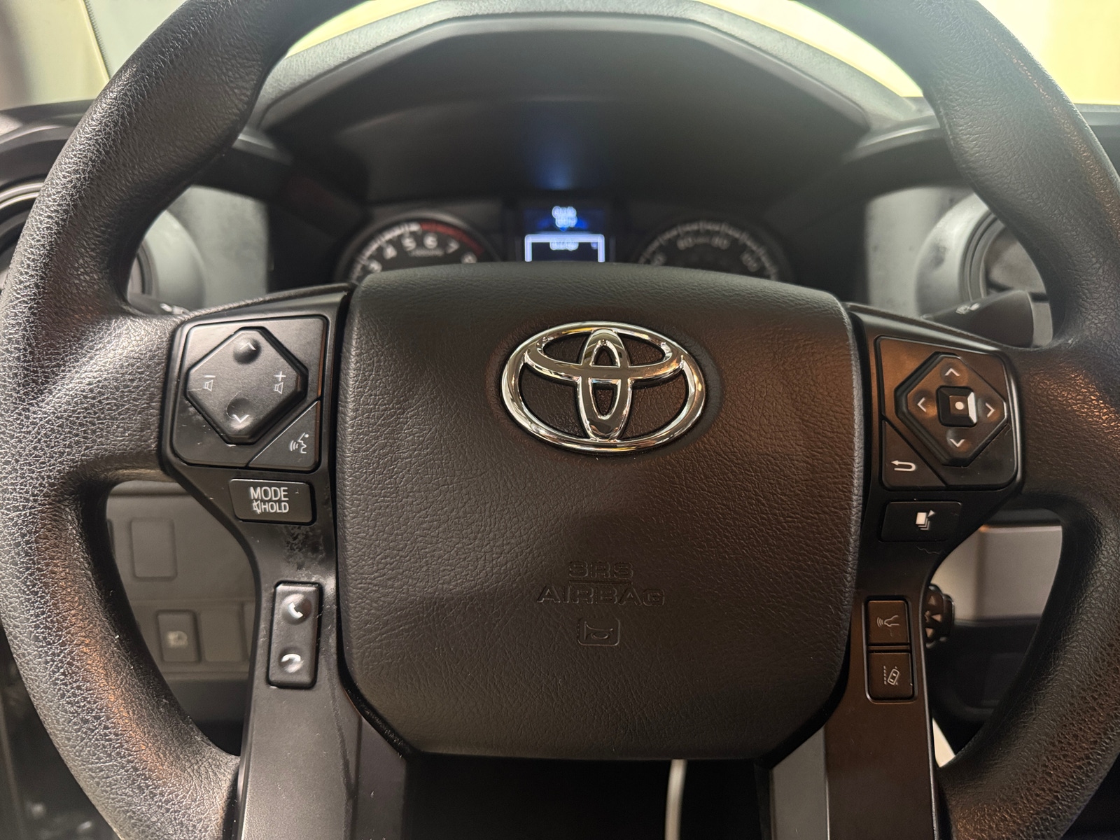 Thumbnail: 2021 Toyota Tacoma - 5