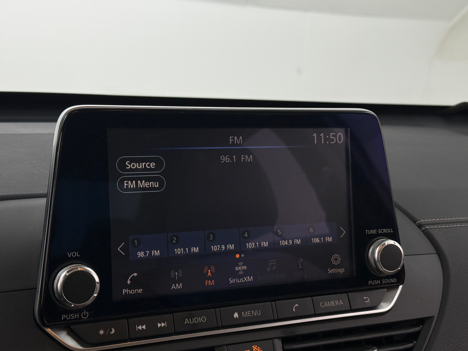 Thumbnail: 2019 Nissan Altima - 4