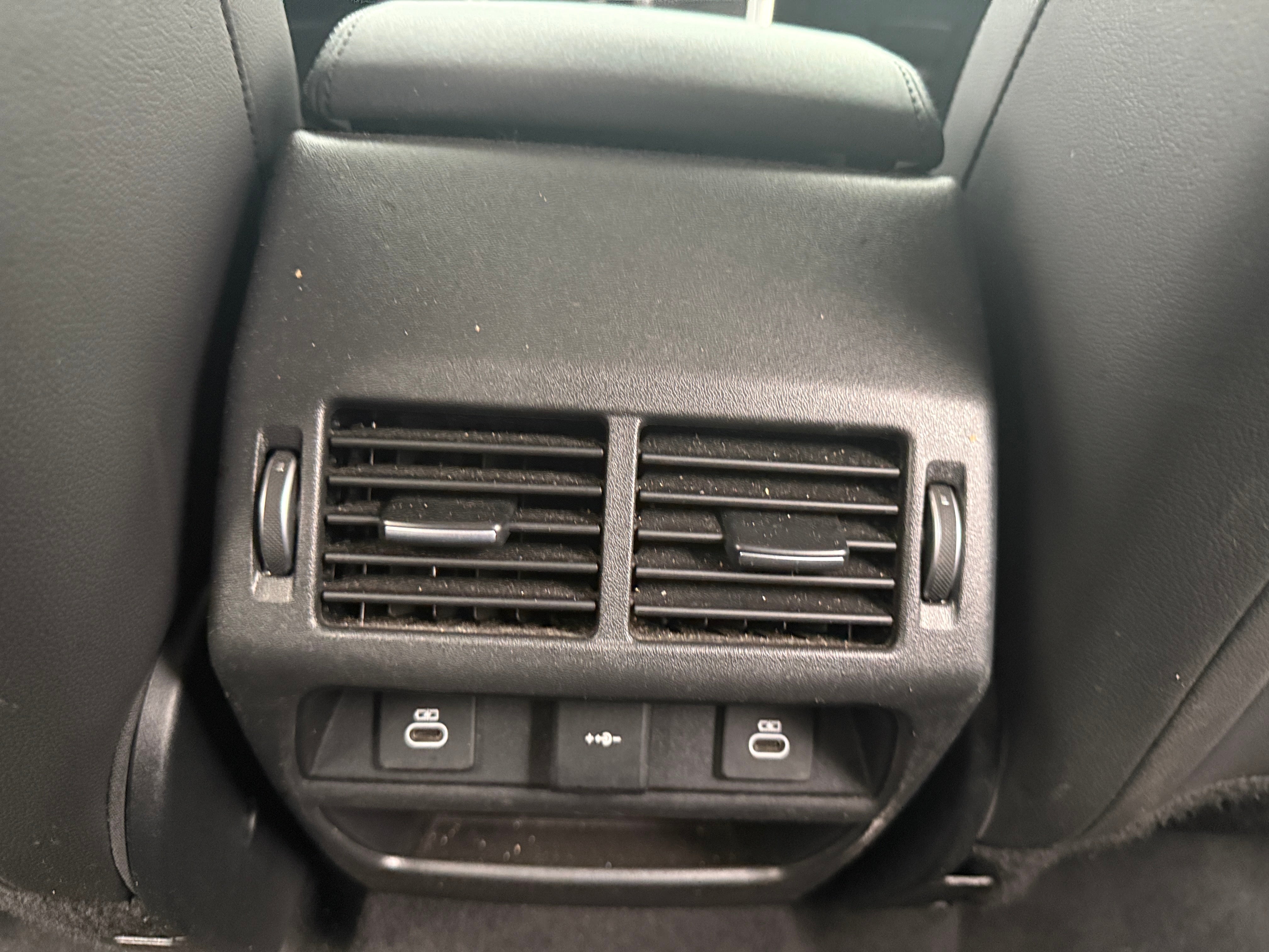2023 Land Rover Discovery Sport