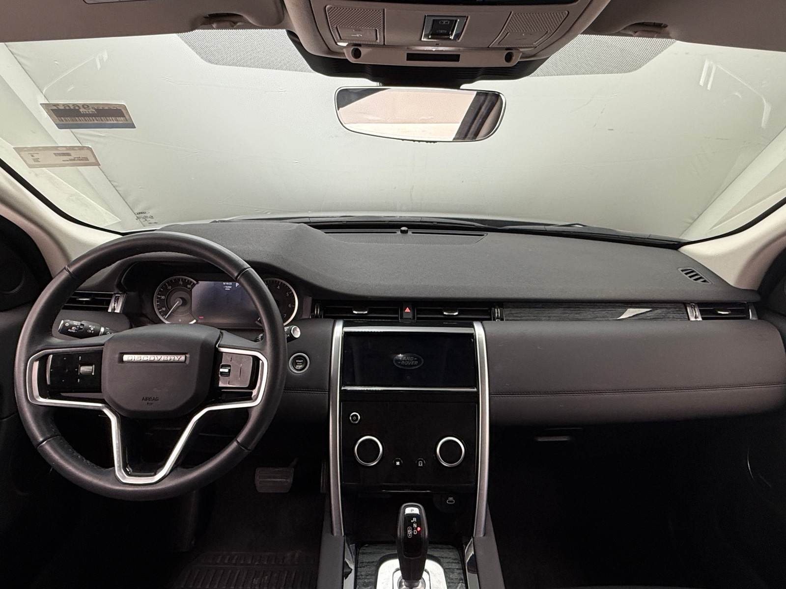 Thumbnail: 2023 Land Rover Discovery Sport - 2