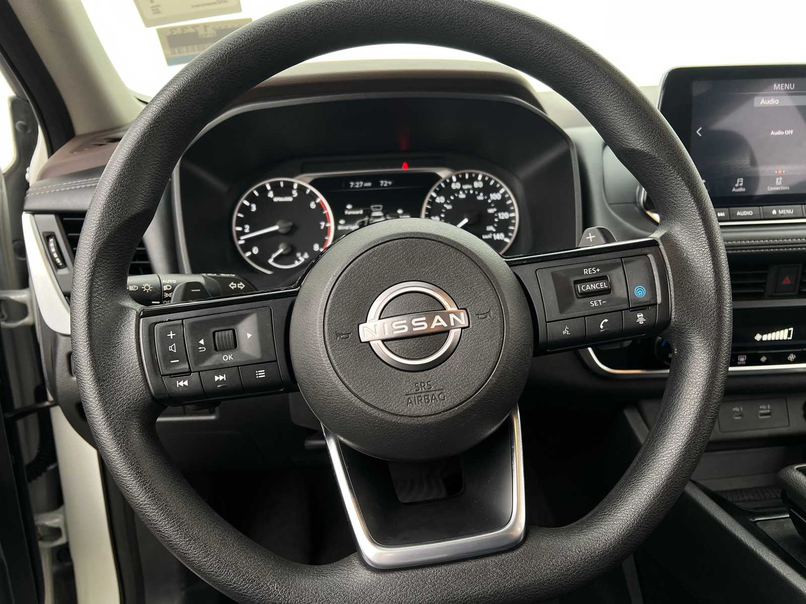 Thumbnail: 2023 Nissan Rogue - 5