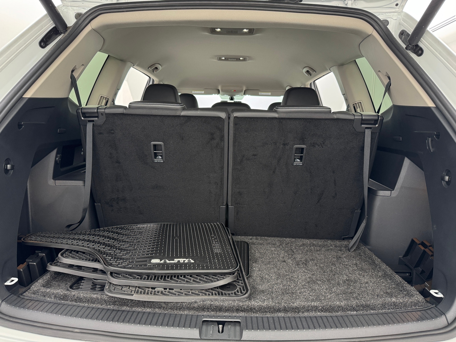 Thumbnail: 2023 Volkswagen Atlas - 6