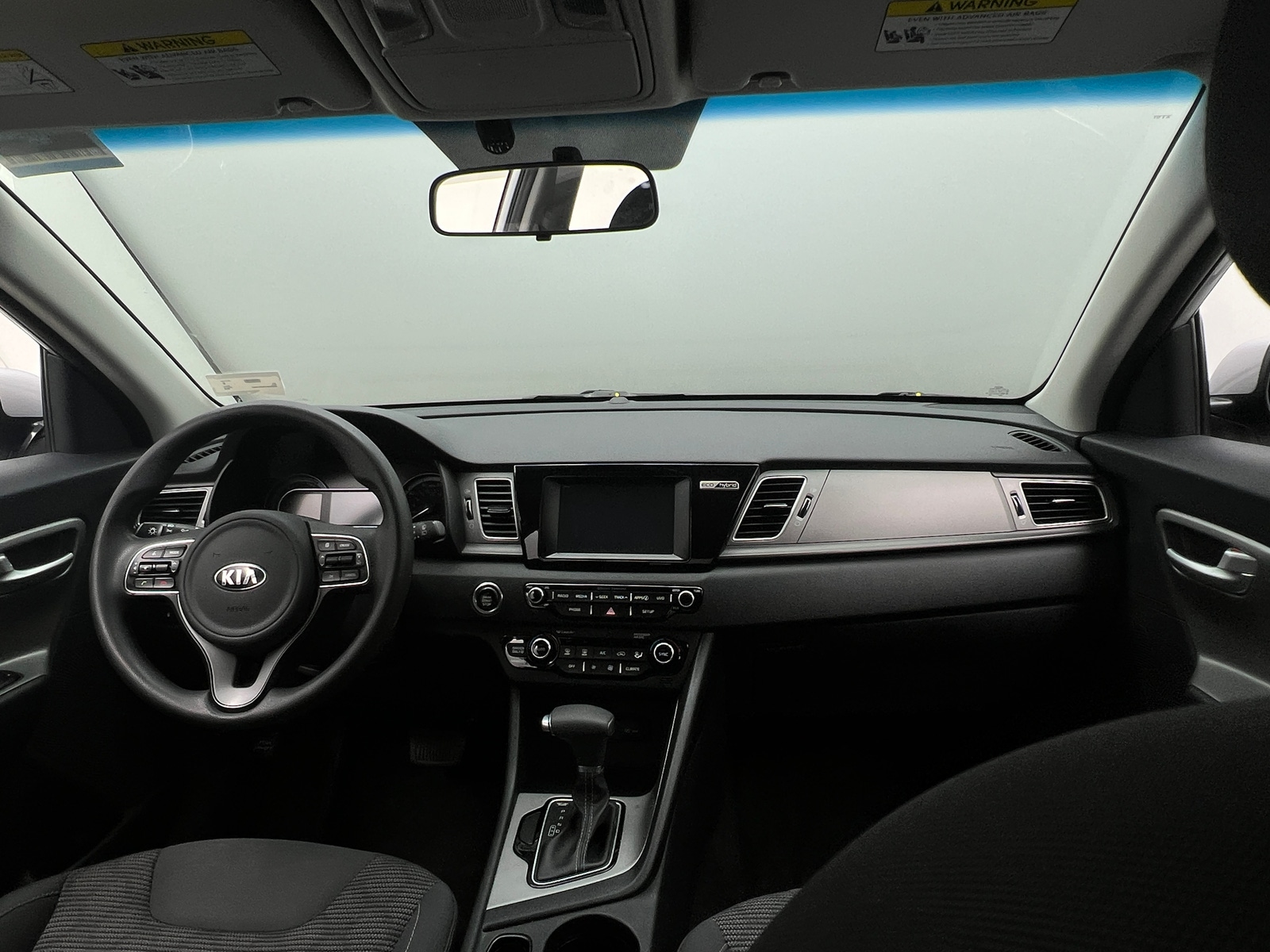 Thumbnail: 2018 Kia Niro - 3