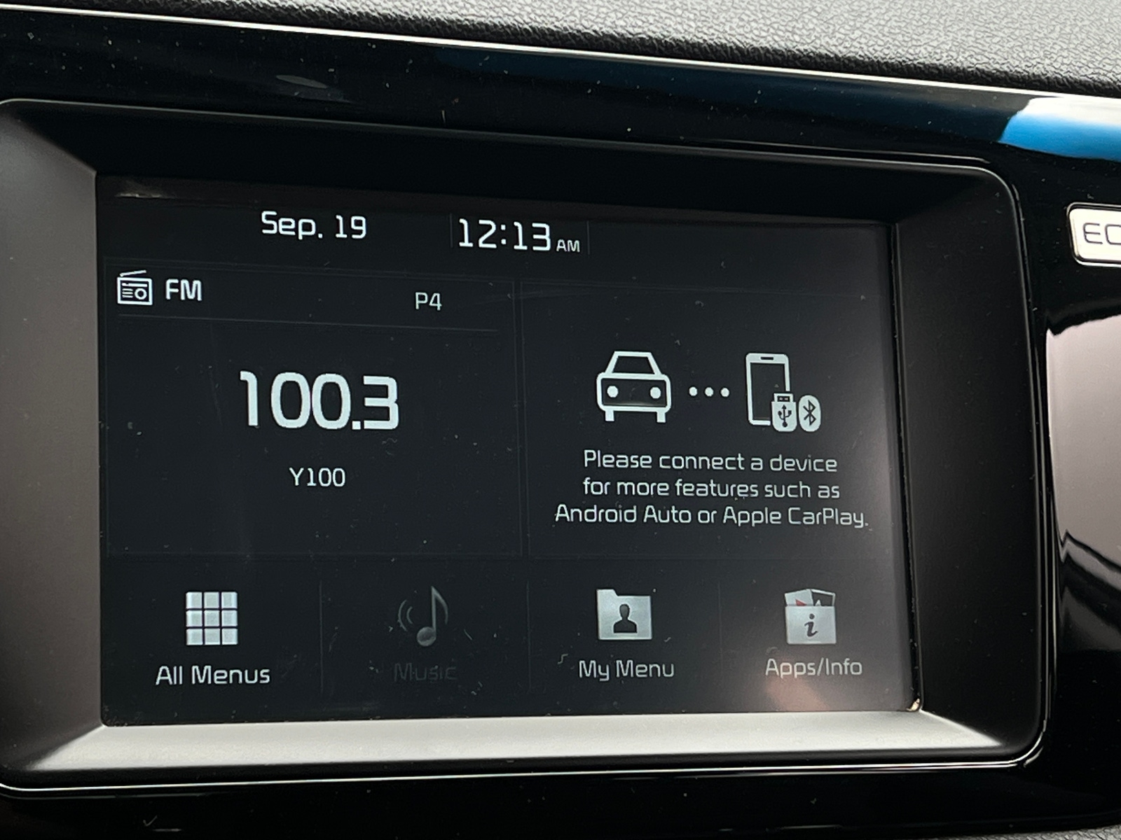 Thumbnail: 2018 Kia Niro - 4