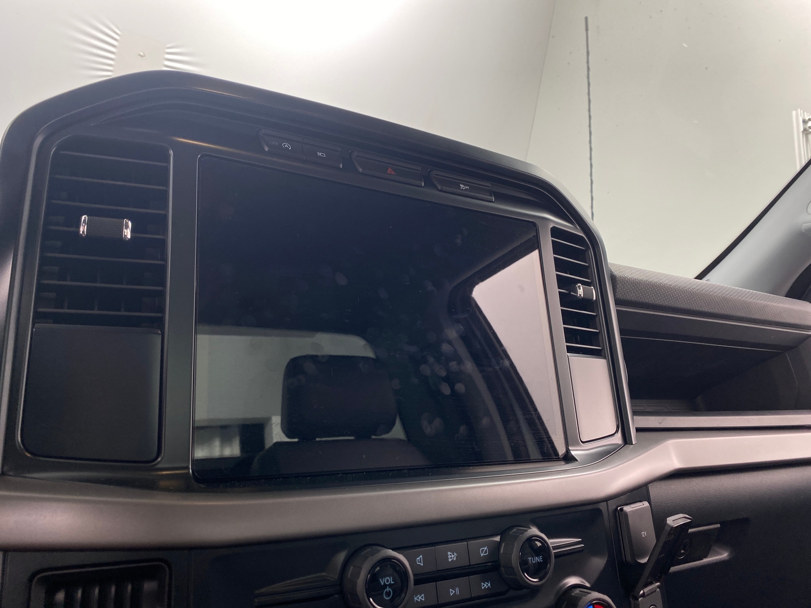 Thumbnail: 2024 Ford Econoline - 3