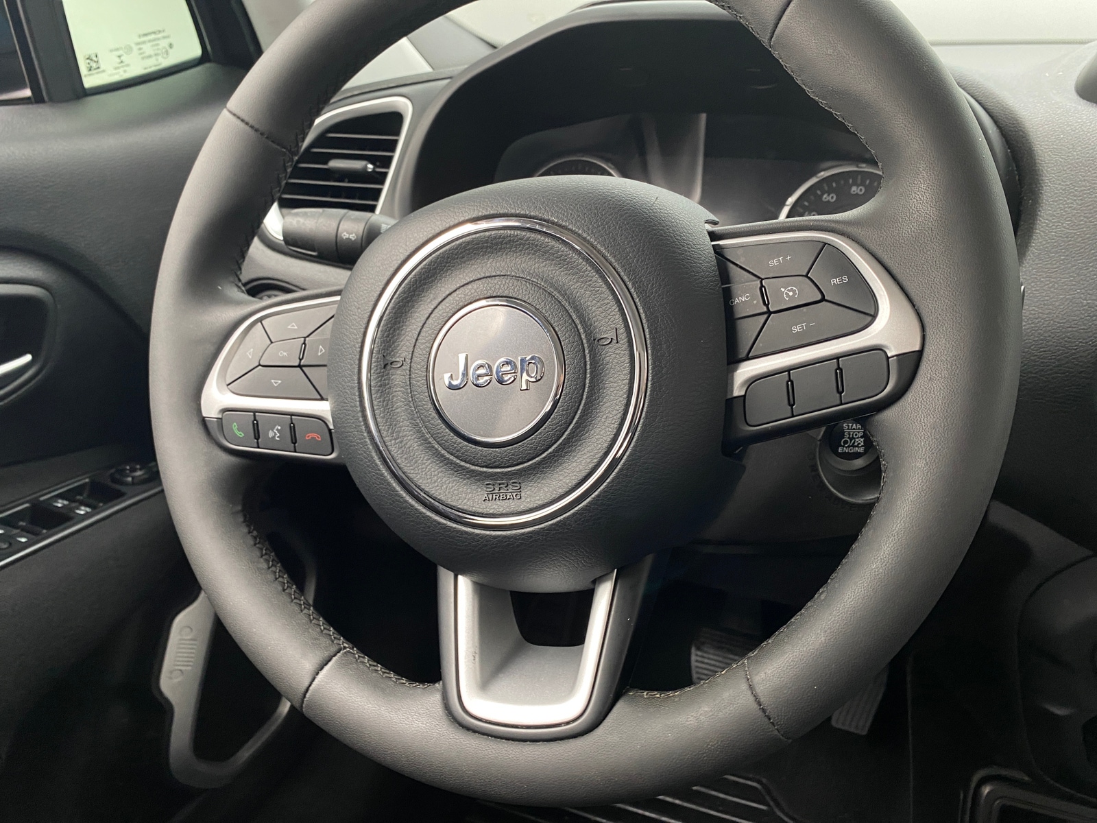 Thumbnail: 2021 Jeep Renegade - 5