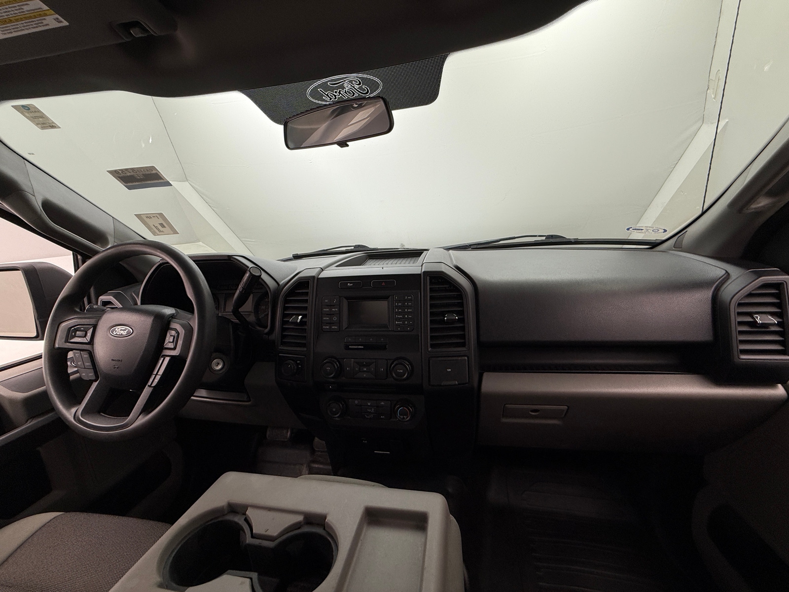 Thumbnail: 2017 Ford Econoline - 3