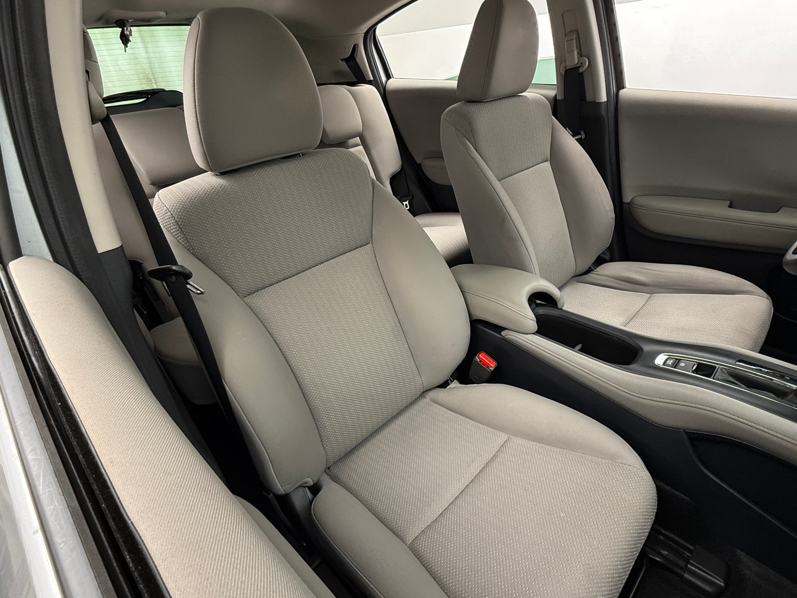 Thumbnail: 2017 Honda HR-V - 2