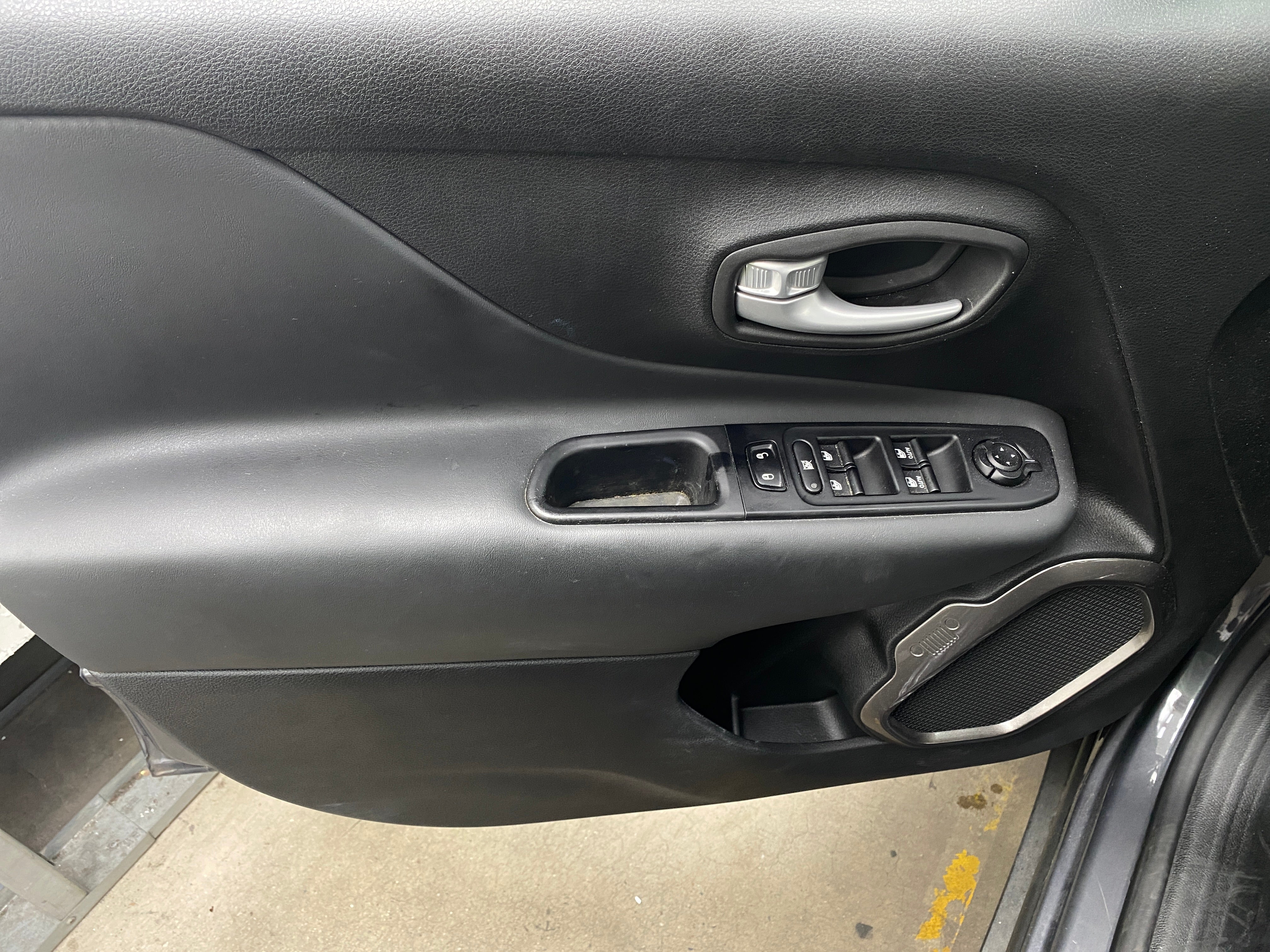 2023 Jeep Renegade