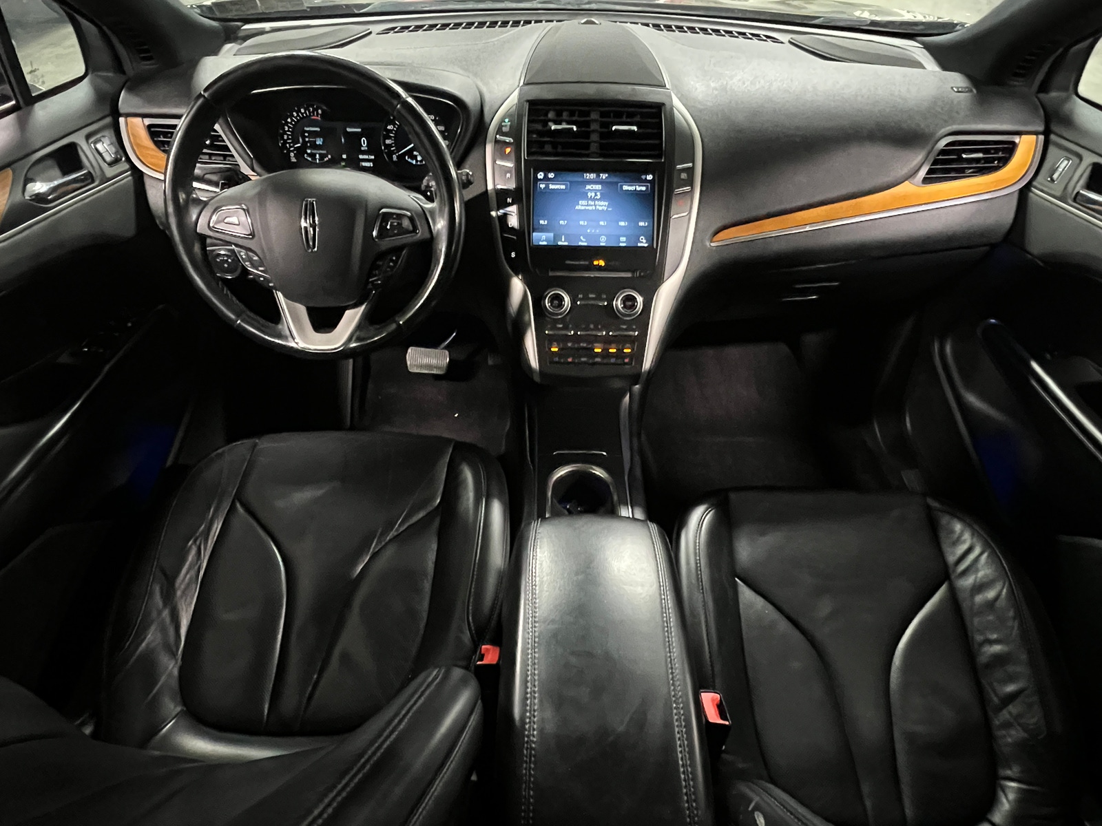 Thumbnail: 2017 Lincoln MKC - 2