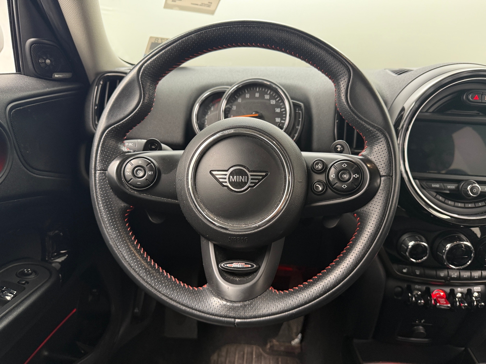 Thumbnail: 2020 MINI Cooper Countryman - 4
