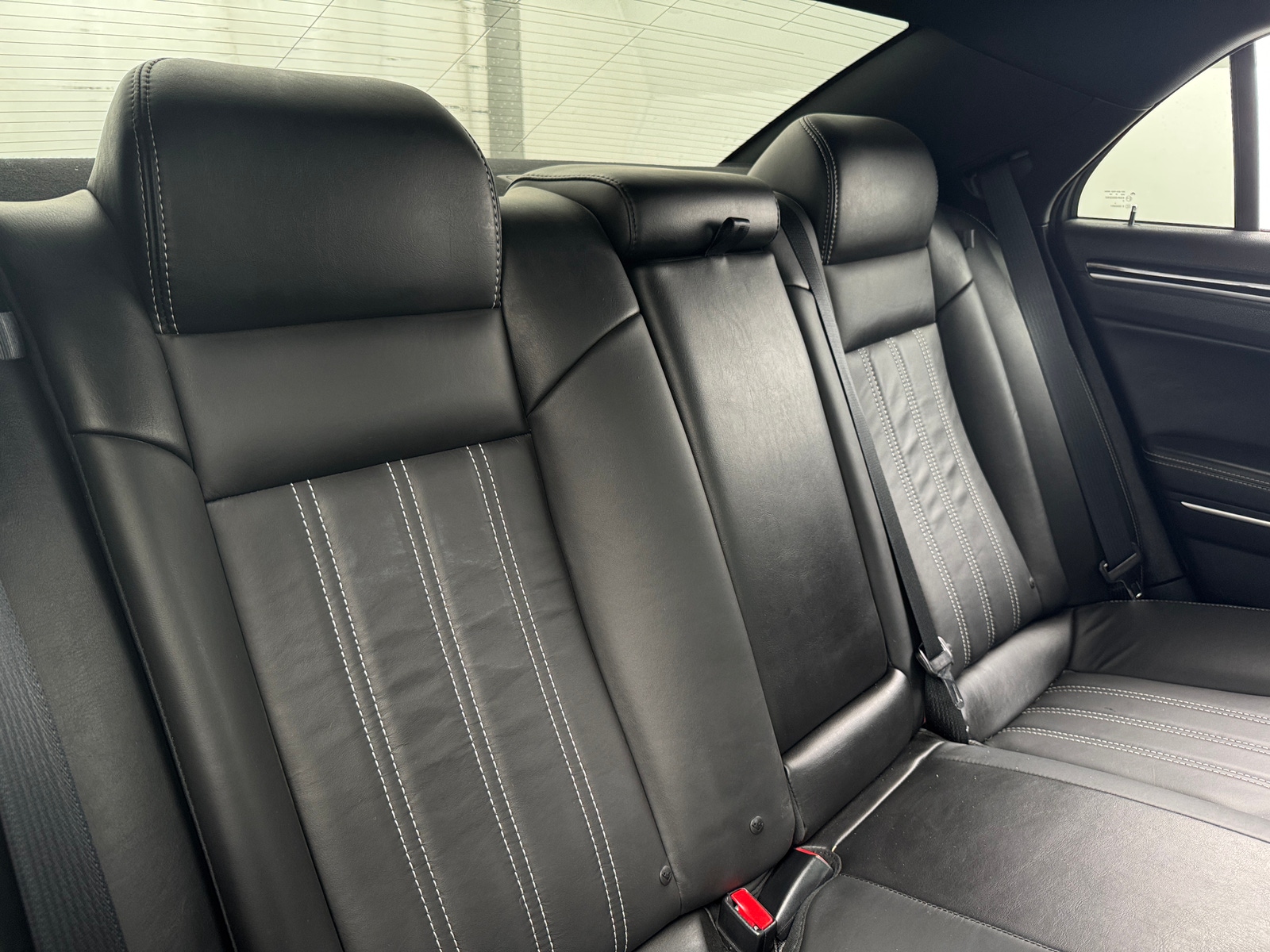 Thumbnail: 2018 Chrysler 300 - 5