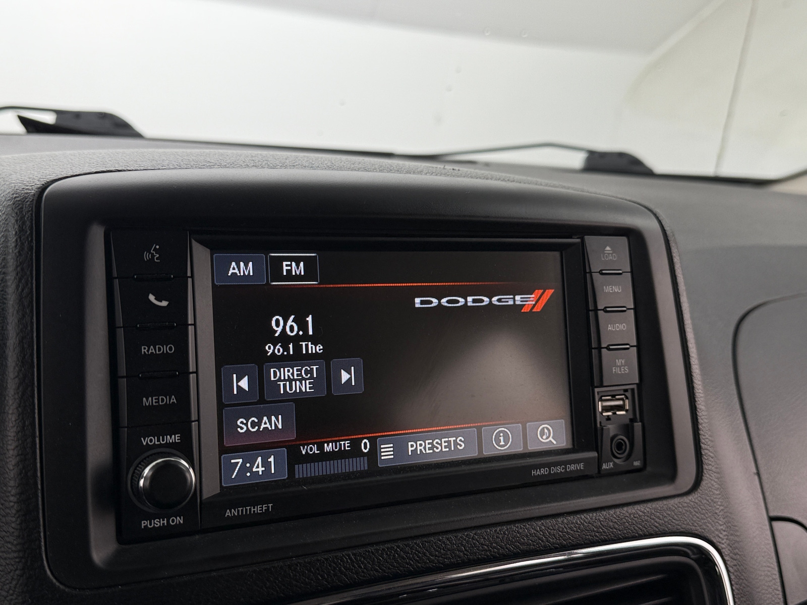 Thumbnail: 2019 Dodge Grand Caravan - 4