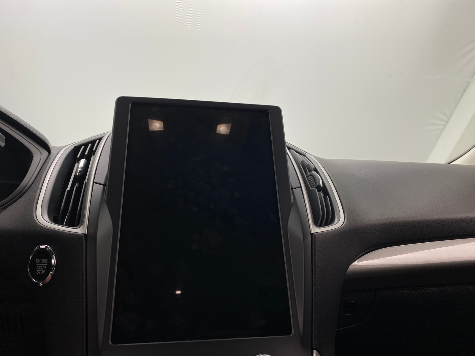 Thumbnail: 2024 Ford Edge - 3
