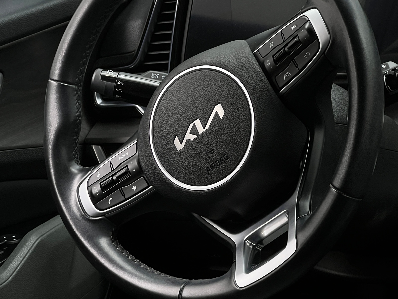 Thumbnail: 2023 Kia Sportage - 4