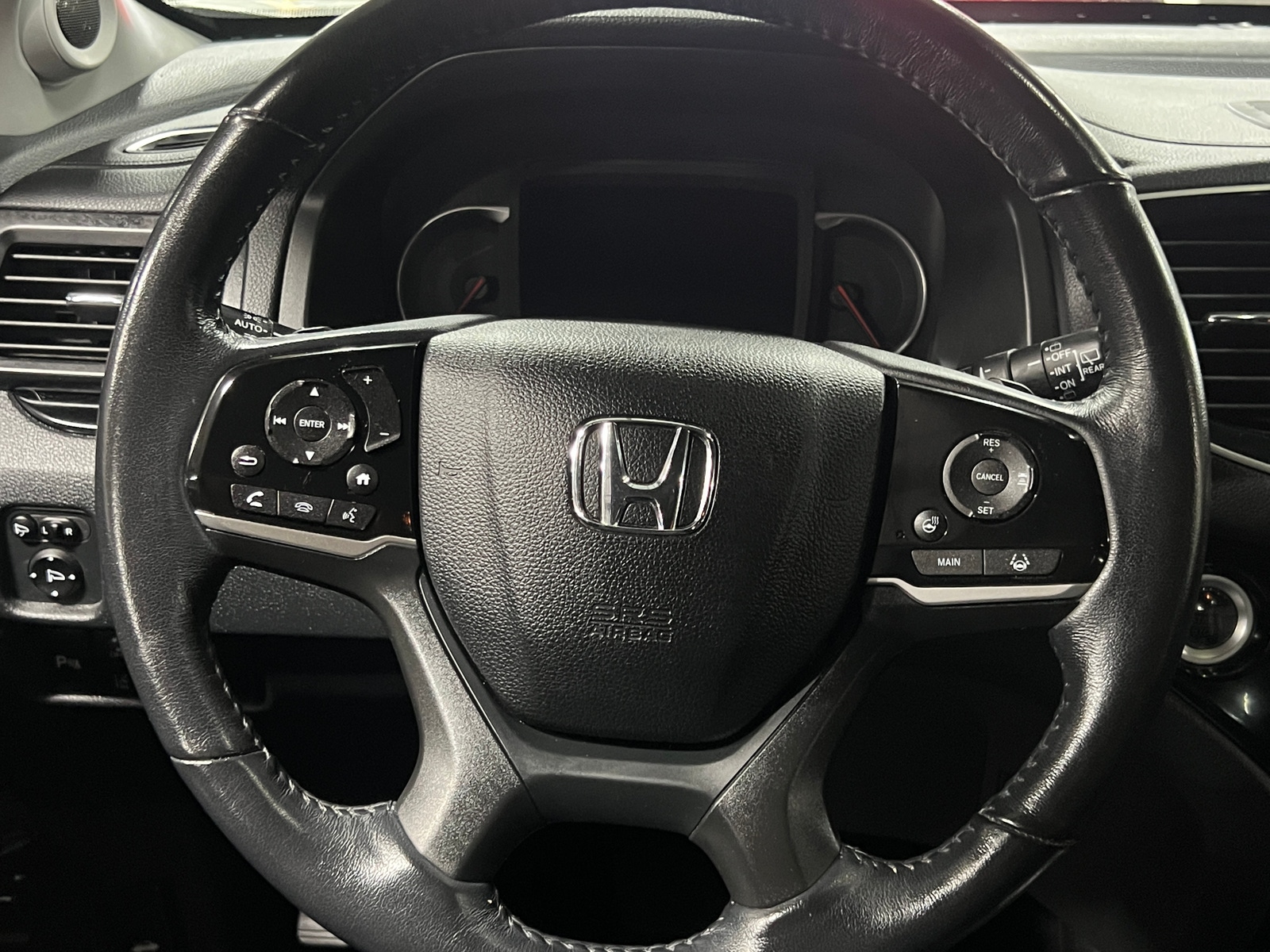 Thumbnail: 2020 Honda Pilot - 4