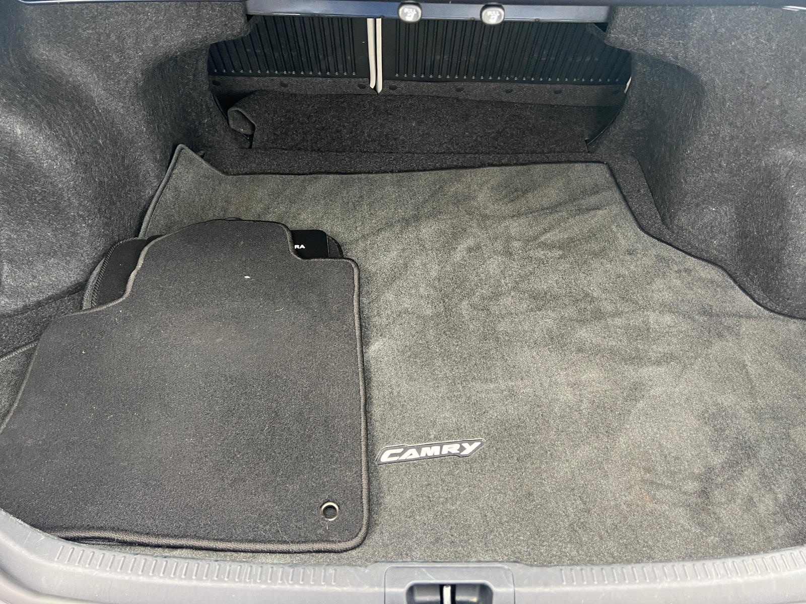Thumbnail: 2015 Toyota Camry - 7