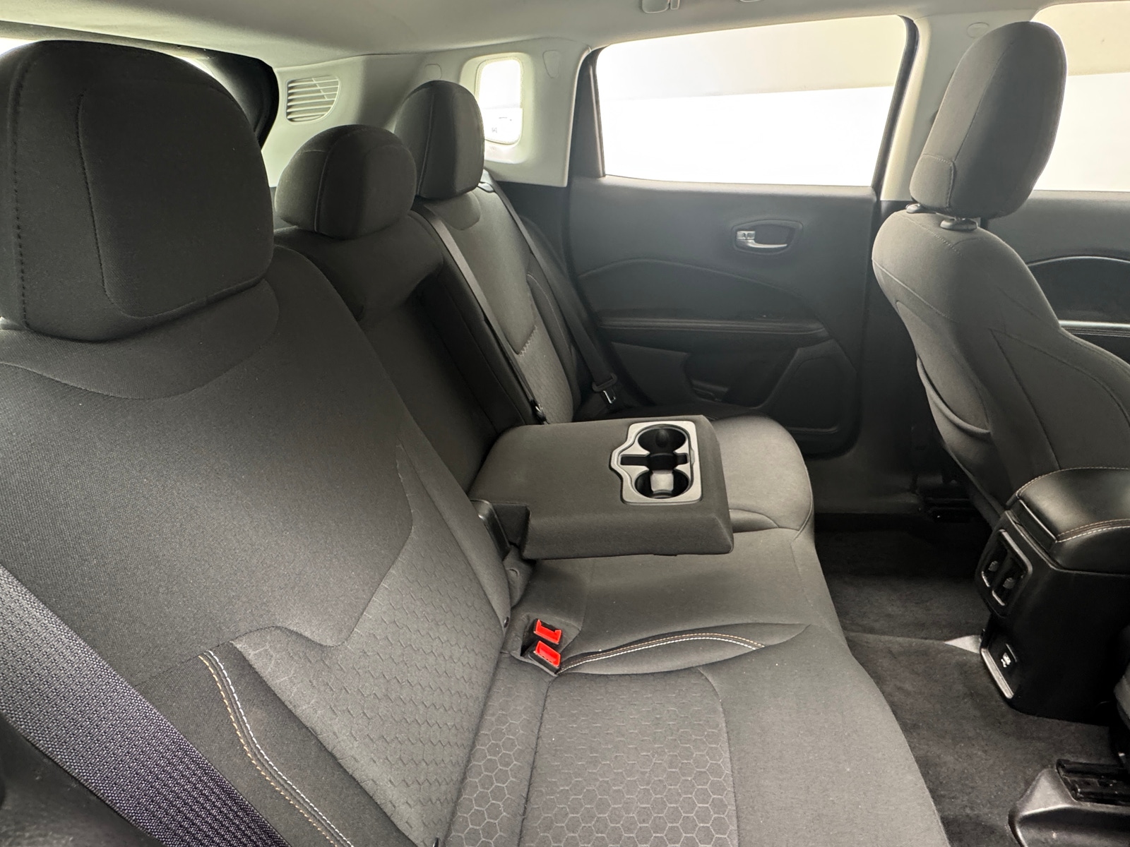 Thumbnail: 2018 Jeep Compass - 6