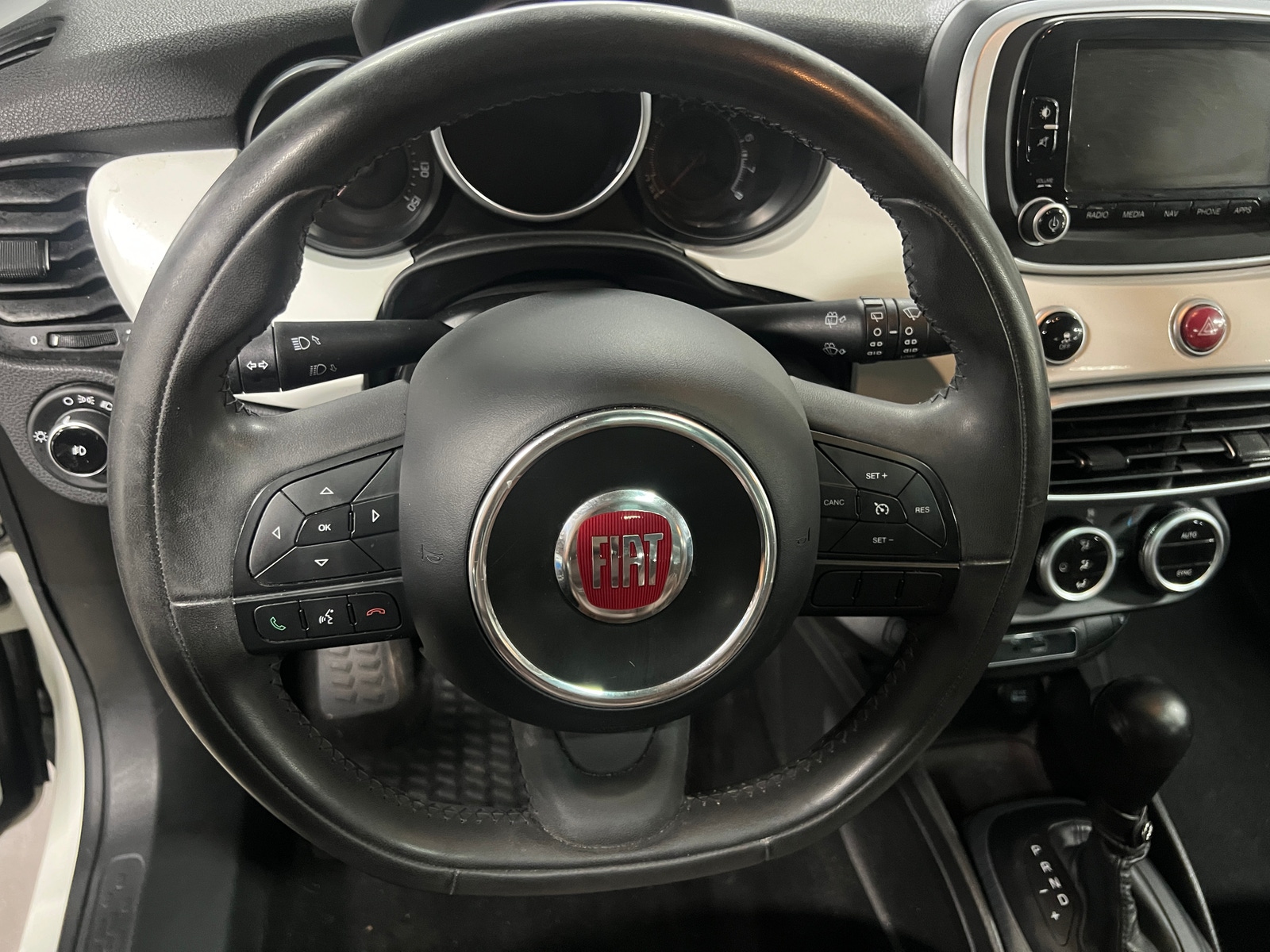Thumbnail: 2016 Fiat 500X - 4