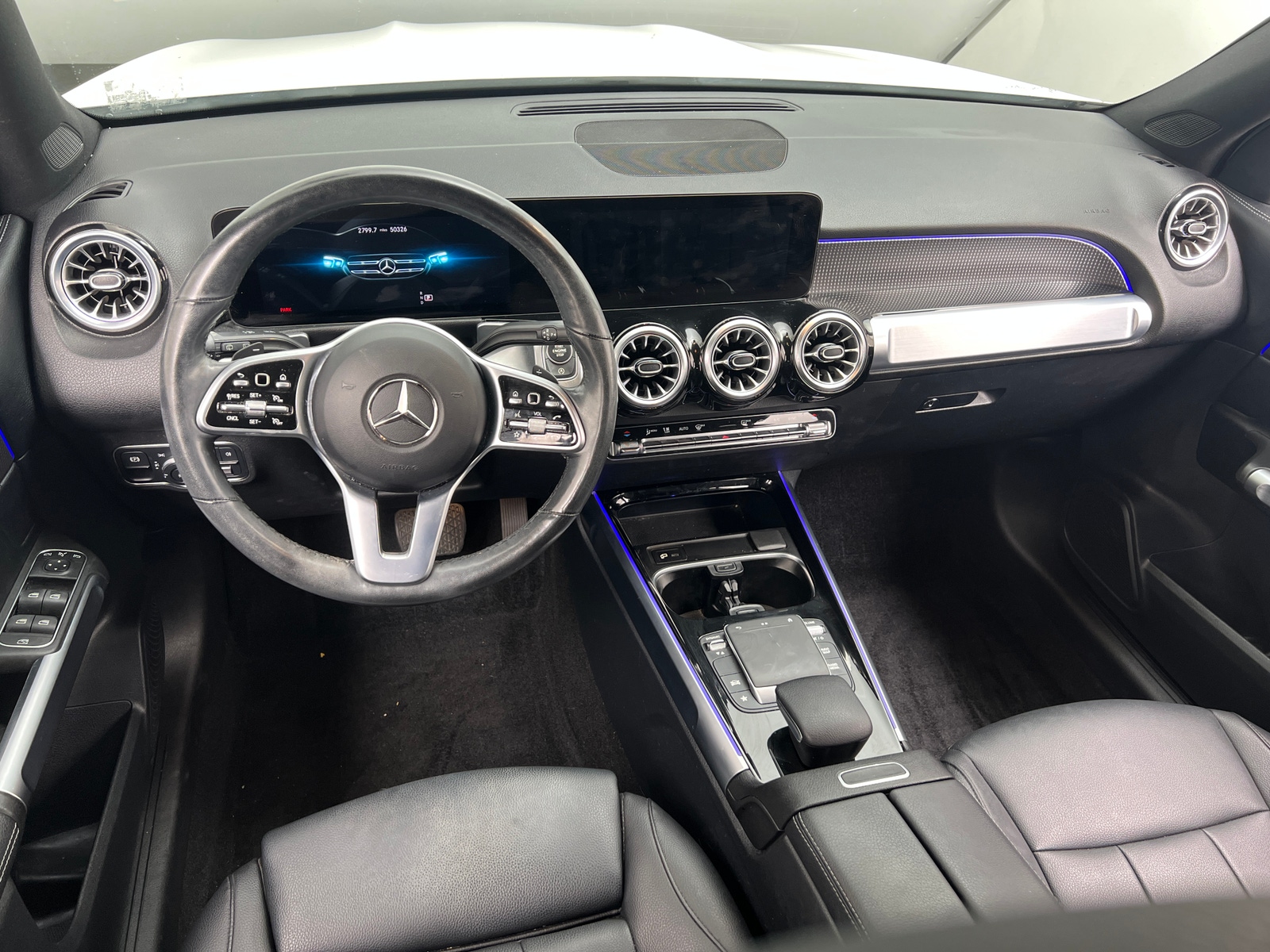 Thumbnail: 2022 Mercedes-Benz GLB - 2